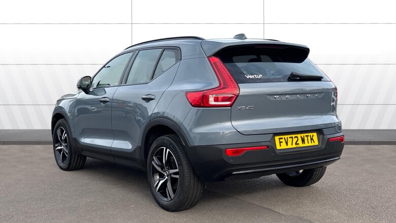 Volvo XC40 2.0 B3P Plus Dark 5dr Auto Petrol Estate
